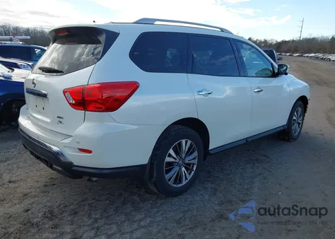 2017 Nissan Pathfinder Sl z USA, uszkodzony, nr VIN 5N1DR2MM5HC901726